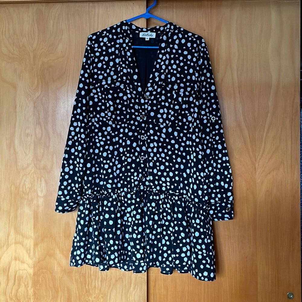 Listicle long sleeve dress with front buttons